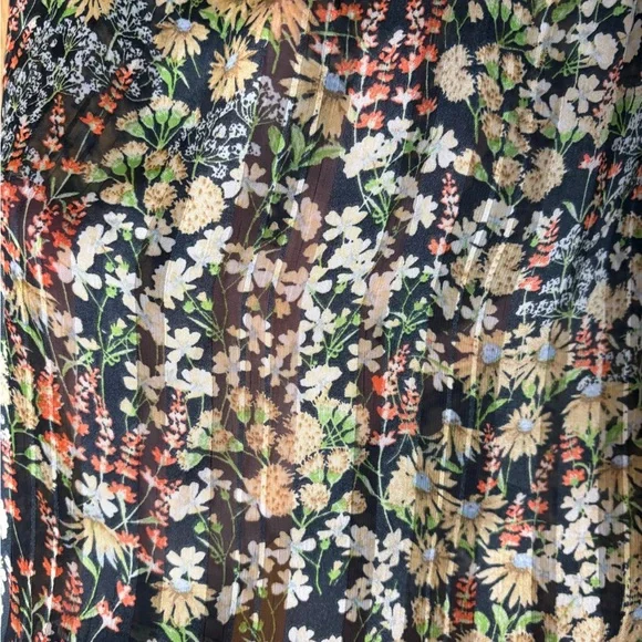H&M Floral Print Women's Top - Picture 5 of 6